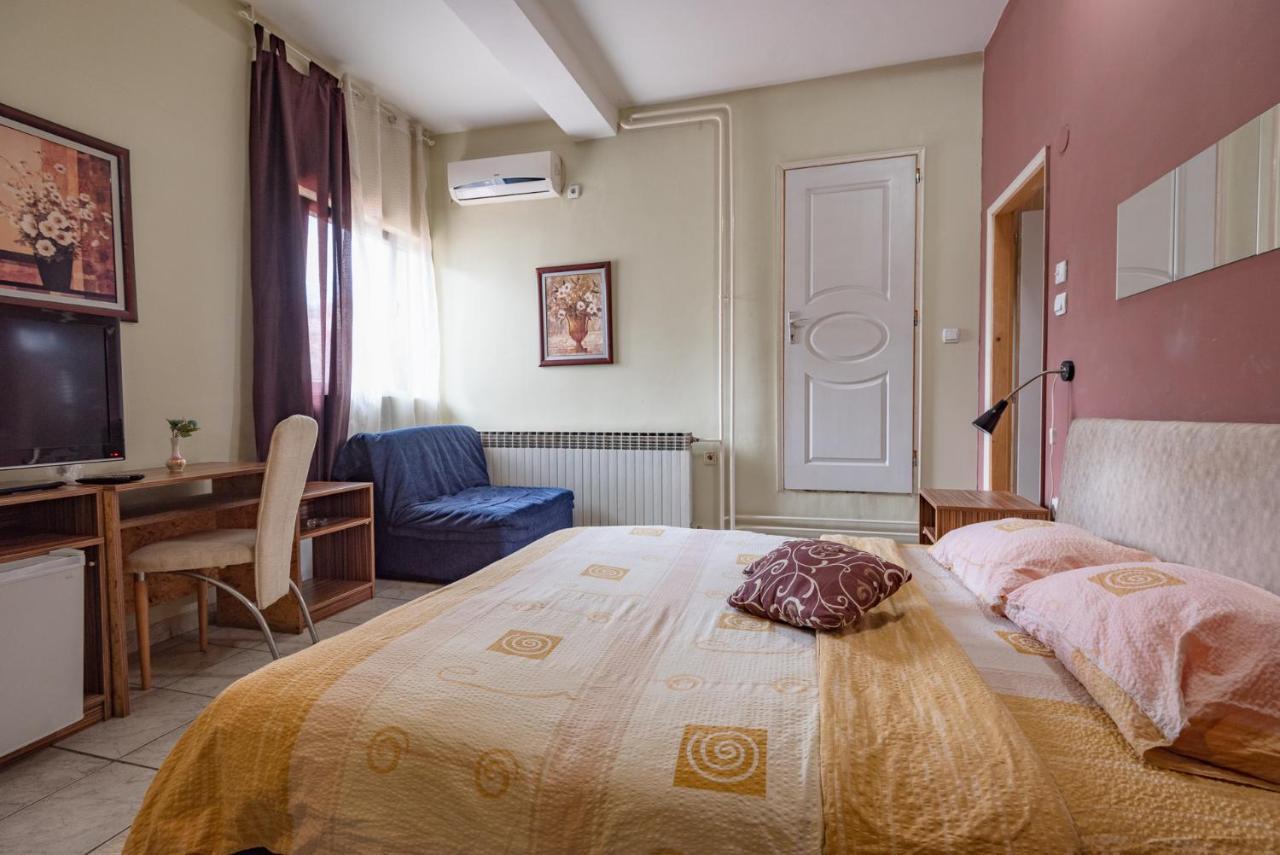 B&B Bebinac Leskovac  Eksteriør bilde